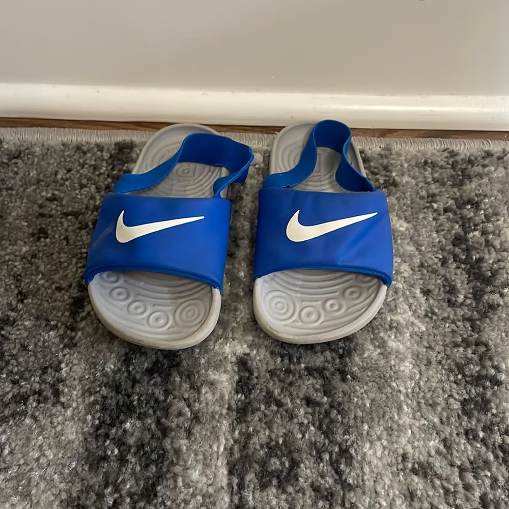Nike toddler sandal